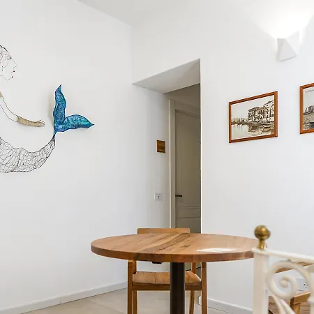 Ad Oriente ゲストハウス 4*